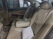 Cần bán Honda Accord sản xuất năm 2009, màu vàng, nhập khẩu xe gia đình, giá tốt