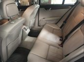 Cần bán gấp Mercedes C250 CGI năm 2010, màu trắng, chính chủ