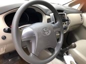 Bán ô tô Toyota Innova G đời 2015, màu bạc, giá 570tr