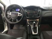 Chính chủ bán xe Ford Focus 2.0 hatchback mới 90%