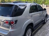 Bán Toyota Fortuner 2.5 G năm sản xuất 2012, màu bạc, số sàn