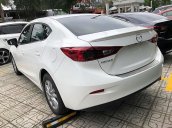 Bán Mazda 3 1.5 AT Facelift đời 2019, màu trắng, 659 triệu