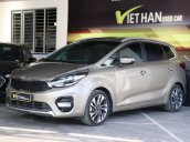 Cần bán xe Kia Rondo GAT 2.0AT 2017, màu vàng, giá 598tr