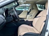 Bán Lexus ES 250 2019 hoàn toàn mới sẽ đến tay khách hàng trong tháng 1/2019