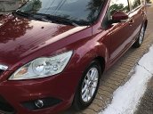 Cần bán xe Ford Focus năm sản xuất 2009, màu đỏ 
