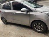 Cần bán xe Hyundai Grand i10 sản xuất năm 2014, màu bạc, nhập khẩu