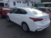 Cần bán xe Hyundai Accent đời 2019, màu trắng