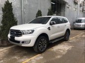 Bán Ford Everest Titanium 4x2 đời 2018, màu trắng, nhập khẩu nguyên chiếc