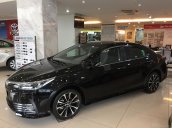 Cần bán Toyota Corolla altis 2.0 Sport đời 2018, màu đen, giá 932tr