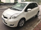 Bán Toyota Yaris 2010 tự động, nhập Nhật, màu trắng tuyệt