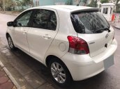 Bán Toyota Yaris 2010 tự động, nhập Nhật, màu trắng tuyệt