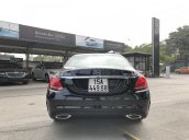 Bán ô tô Mercedes C300 AMG, đăng ký cuối 2018, màu đen