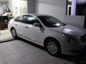 Bán Nissan Teana sản xuất 2011, màu trắng, nhập khẩu nguyên chiếc