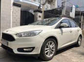 Bán xe Ford Focus Trend 1.5 Ecoboost năm 2017, màu trắng