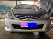 Bán Toyota Innova đời 2011, màu bạc, 436tr