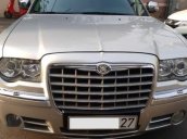 Cần bán xe Chrysler 300C năm sản xuất 2010, màu bạc, nhập khẩu giá cạnh tranh