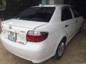 Cần bán Toyota Vios MT đời 2005, màu trắng