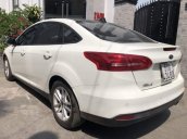 Bán xe Ford Focus Trend 1.5 Ecoboost năm 2017, màu trắng