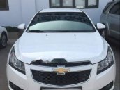 Cần bán gấp Chevrolet Cruze 2013, màu trắng chính chủ, giá chỉ 350 triệu