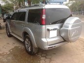 Bán xe Ford Everest 2012, màu bạc