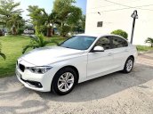 Bán BMW 320 LCi 2015, xe đi 28000km, zin 100%, xe xuất hóa đơn, cam kết chất lượng bao kiểm tra hãng