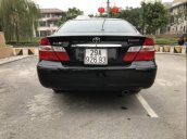 Cần bán Toyota Camry đời 2005, màu đen, nhập khẩu, giá tốt