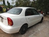 Cần bán Daewoo Lanos sản xuất năm 2001, màu trắng, xe nhập