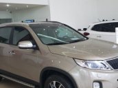 Bán xe Kia Sorento năm 2019, màu vàng, giá 788tr