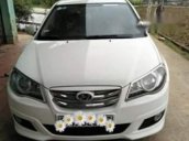 Cần bán Hyundai Avante đời 2013, màu trắng đẹp như mới