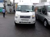 Cần bán xe Ford Transit đời 2018, màu bạc