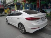 Bán ô tô Hyundai Elantra 2.0AT 2018, màu trắng, 665 triệu