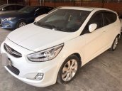 Cần bán xe Hyundai Accent đời 2014, màu trắng, nhập khẩu  