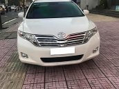 Bán Toyota Venza năm sản xuất 2009, màu trắng, xe nhập