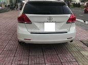 Bán Toyota Venza năm sản xuất 2009, màu trắng, xe nhập