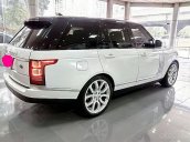 Cần bán ô tô LandRover Range Rover HSE 3.0 sản xuất 2016, màu trắng, nội thất đen