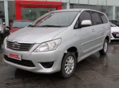 Bán xe Toyota Innova E 2.0MT đời 2013, màu bạc