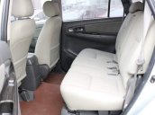 Bán xe Toyota Innova E 2.0MT đời 2013, màu bạc