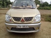 Cần bán xe Mitsubishi Jolie SS đời 2005, màu vàng xe gia đình