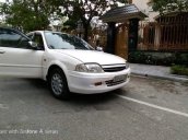 Cần bán lại xe Ford Laser 2005, màu trắng, nhập khẩu nguyên chiếc