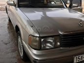 Cần bán lại xe Toyota Crown sản xuất năm 1992, màu bạc, nhập khẩu 