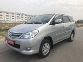 Bán Toyota Innova G sản xuất 2010, màu bạc chính chủ, giá tốt