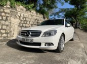 Bán ô tô Mercedes C200 Avantgarde đời 2010, màu trắng số tự động