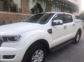 Cần bán xe Ford Ranger 2017, máy dầu, số sàn, màu trắng