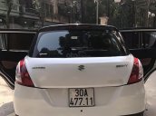 Bán Suzuki Swift 1.4 màu trắng, đời 2014, xe số tự động, máy xăng, dáng Hatchback