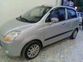 Xe Chevrolet Spark sản xuất 2012, màu bạc còn mới