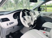 Bán Toyota Sienna XLE đời 2014, màu trắng, xe nhập