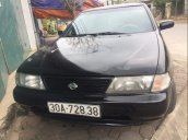 Cần bán Nissan Sunny đời 1995, màu đen, chính chủ, 100 triệu