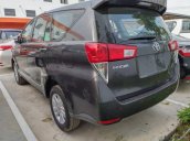 Bán xe Toyota Innova 2.0E MT đời 2019, màu xám