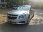 Cần bán gấp Chevrolet Cruze đời 2011, màu bạc, 311tr