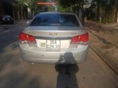 Cần bán gấp Chevrolet Cruze đời 2011, màu bạc, 311tr